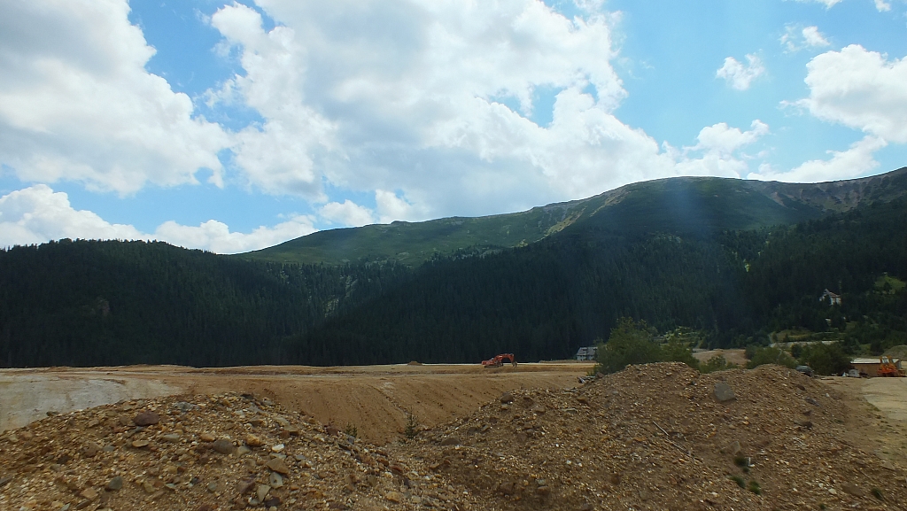 &copy; R.Thiel
11.08.2012 13:26:10
11.08.2012
Rumänien 2012
Rumänienfotos