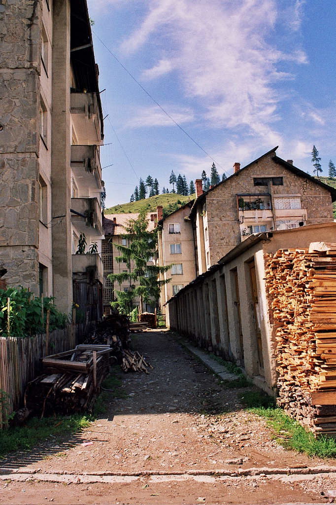 &copy; R.Thiel
Broşteni
August 2002
Rumänienfotos