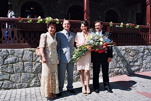 &copy; R.Thiel
Standesamt (Primărie/Rathaus)
Hochzeit in Sinaia/Buşteni/Bucegi
Rumänienfotos