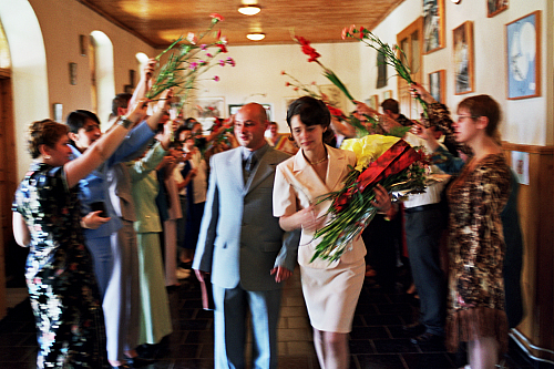 &copy; R.Thiel
Standesamt (Primărie/Rathaus)
Hochzeit in Sinaia/Buşteni/Bucegi
Rumänienfotos